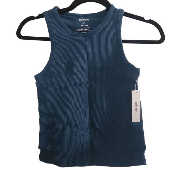 Ododos Women's Size Medium/Large Pack of 3 Seamless Ribbed High Neck Crop Tops - Picture 3 of 6